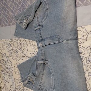 Gloria Vanderbilt Capris